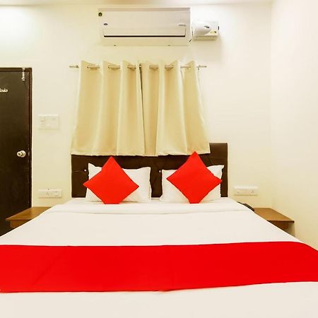 Oyo Flagship 30861 Hotel Velocity Vijay Nagar Indore Exterior foto