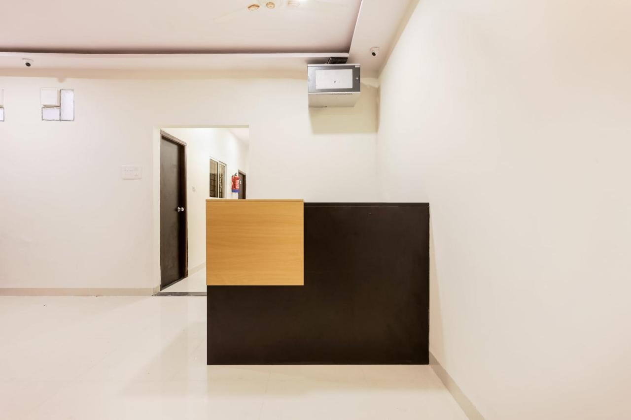 Oyo Flagship 30861 Hotel Velocity Vijay Nagar Indore Exterior foto